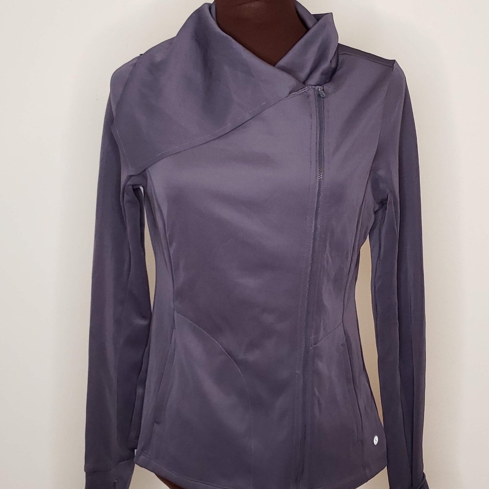 NWT Layer 8 Performance or Yoga Jacket Size Small